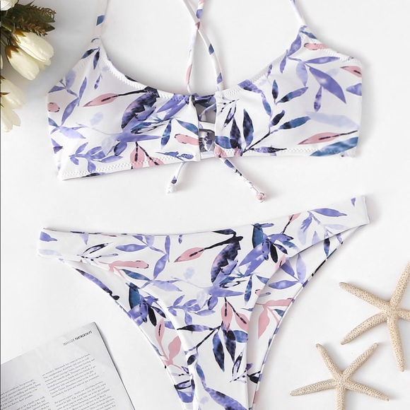 SHEIN Other - NEW FL0RAL SWiMMiNG SUiT SET
